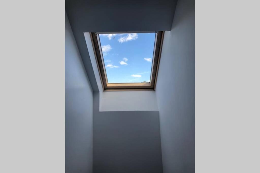 S6 Ensuite Loft Space Appartamento Londra