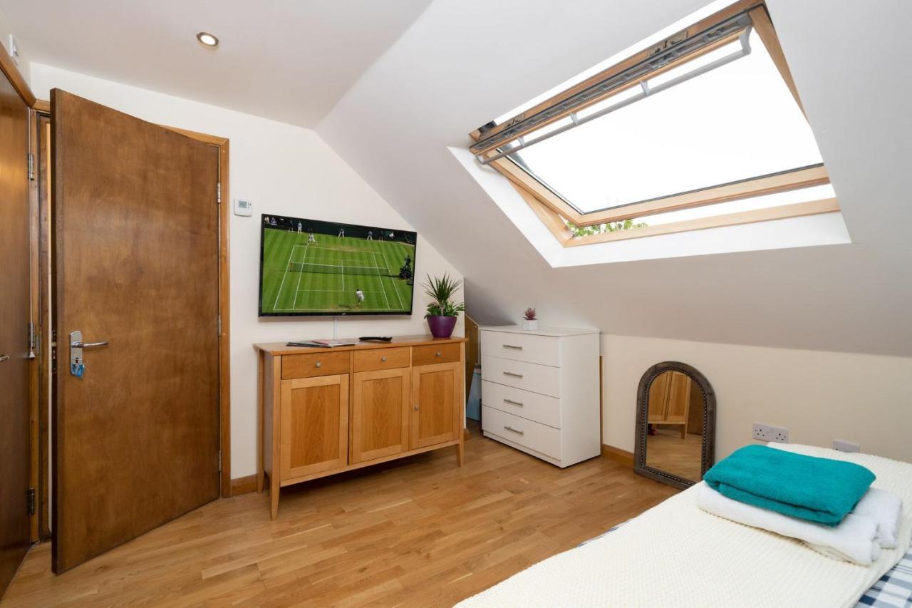 S6 Ensuite Loft Space Appartamento Londra