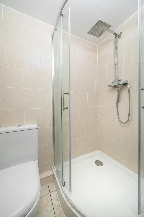 S6 Ensuite Loft Space Londra