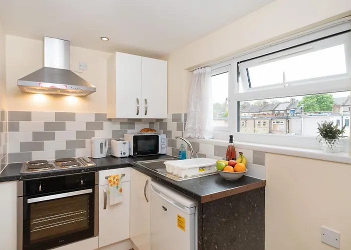 S6 Ensuite Loft Studio Space